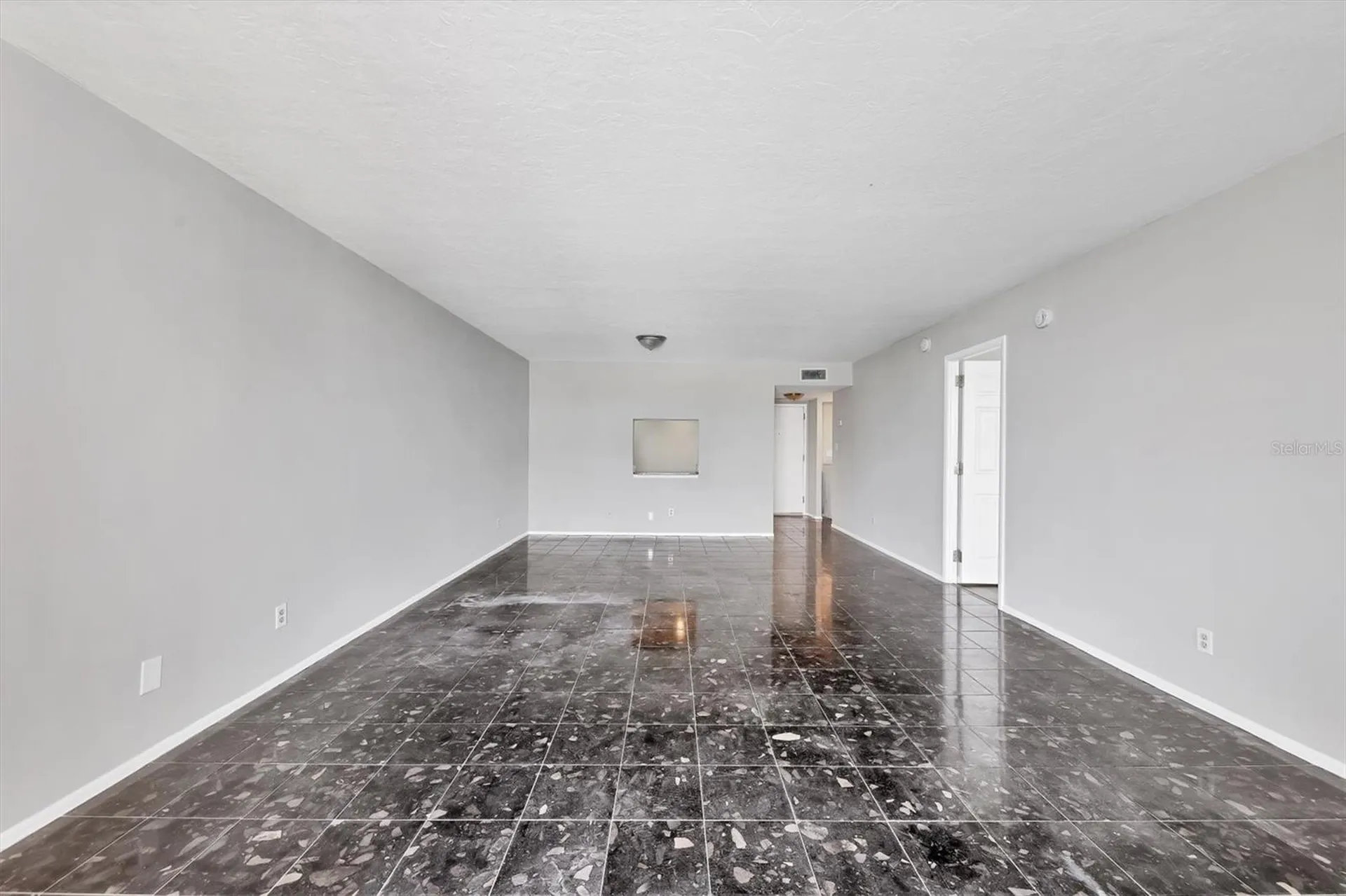 101 S Gulfstream Avenue Sarasota FL 34236
