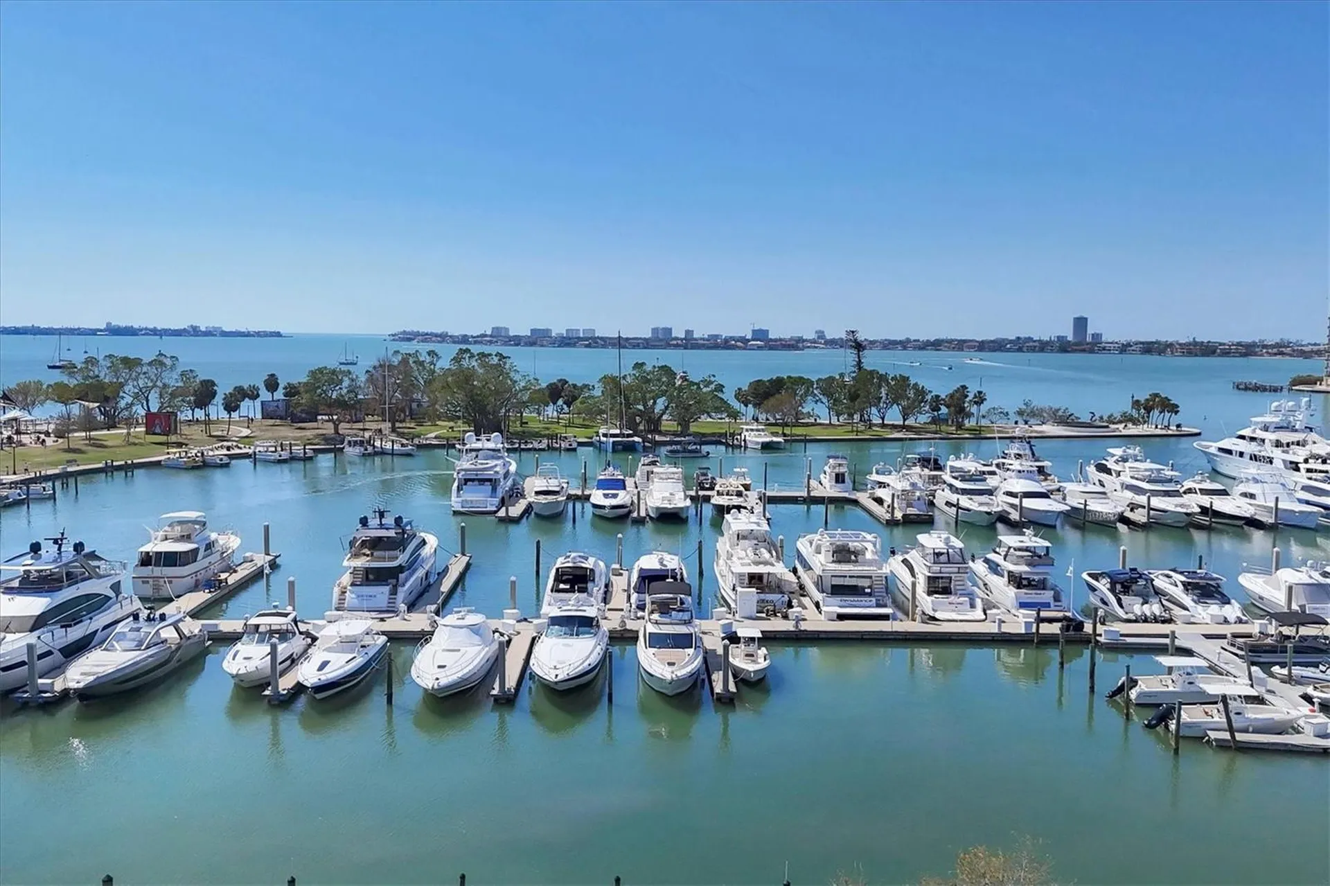 101 S Gulfstream Avenue Sarasota FL 34236