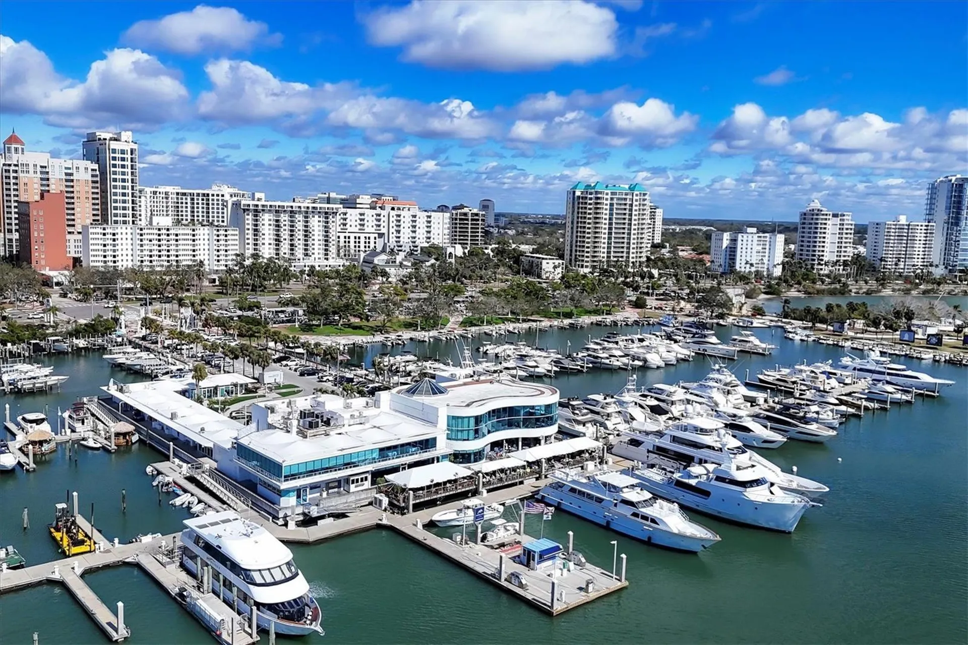 101 S Gulfstream Avenue Sarasota FL 34236