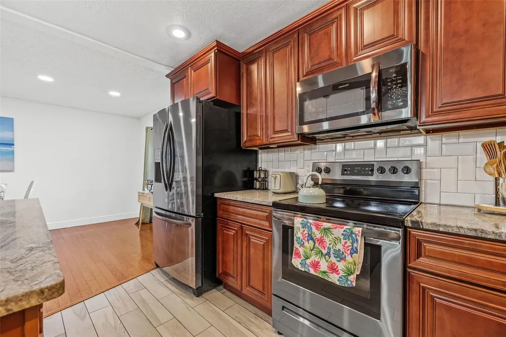 1242 Whisper Drive Largo FL 33770