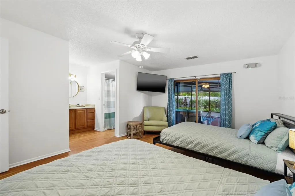 1242 Whisper Drive Largo FL 33770