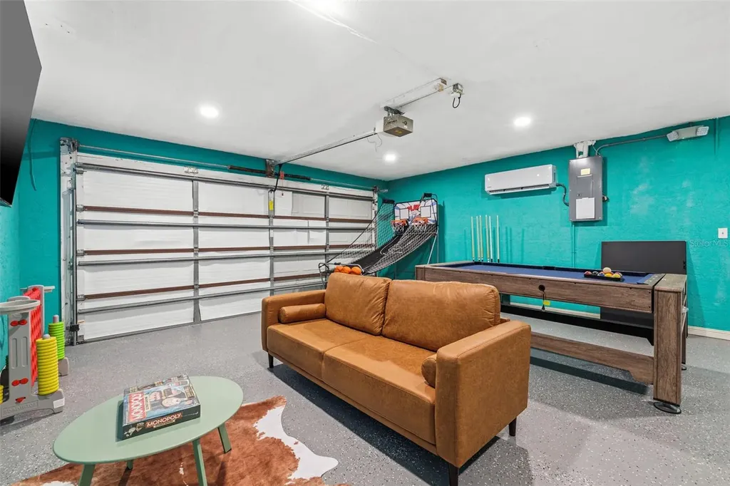 1242 Whisper Drive Largo FL 33770