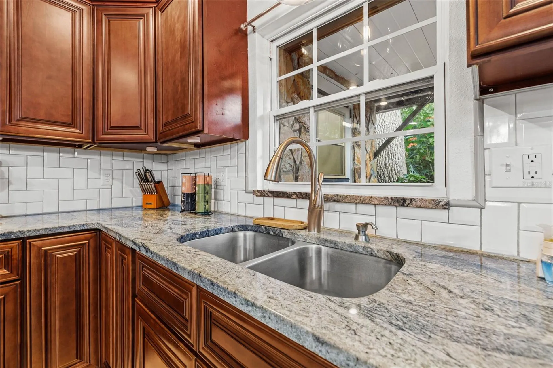 1242 Whisper Drive Largo FL 33770