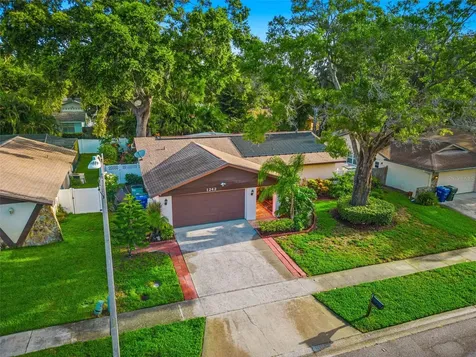 1242 Whisper Drive Largo FL 33770