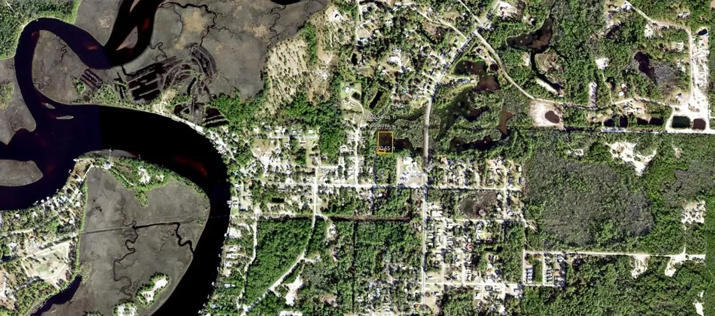 1302 - 1312 W Carrabelle Street Carrabelle FL 32322
