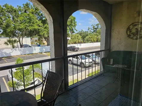 7701 Starkey Road Seminole FL 33777