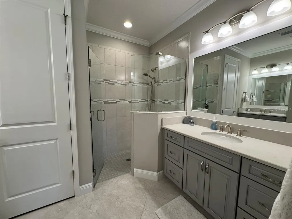 239 Okeeffe Circle Bradenton FL 34212