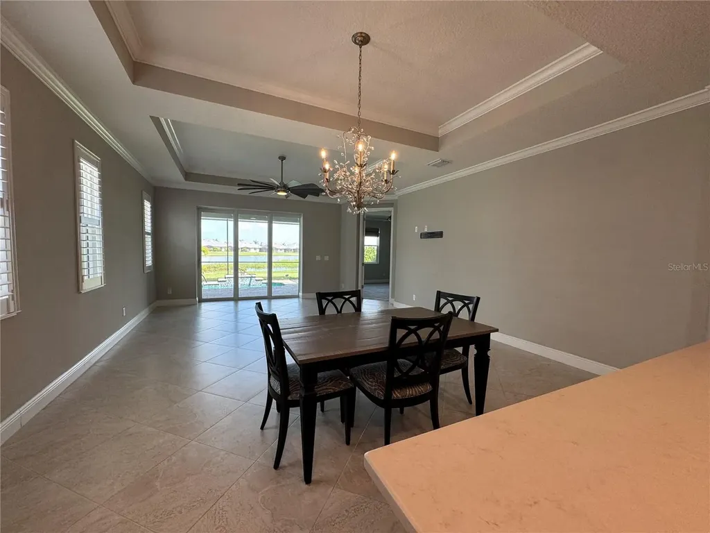 239 Okeeffe Circle Bradenton FL 34212