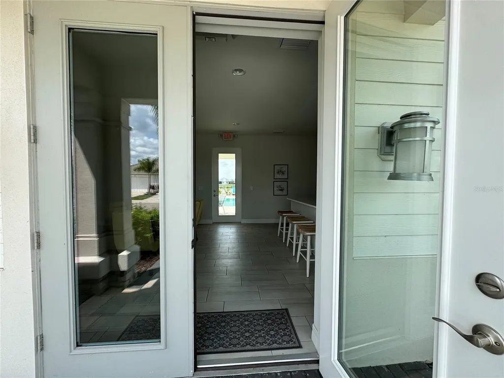 239 Okeeffe Circle Bradenton FL 34212