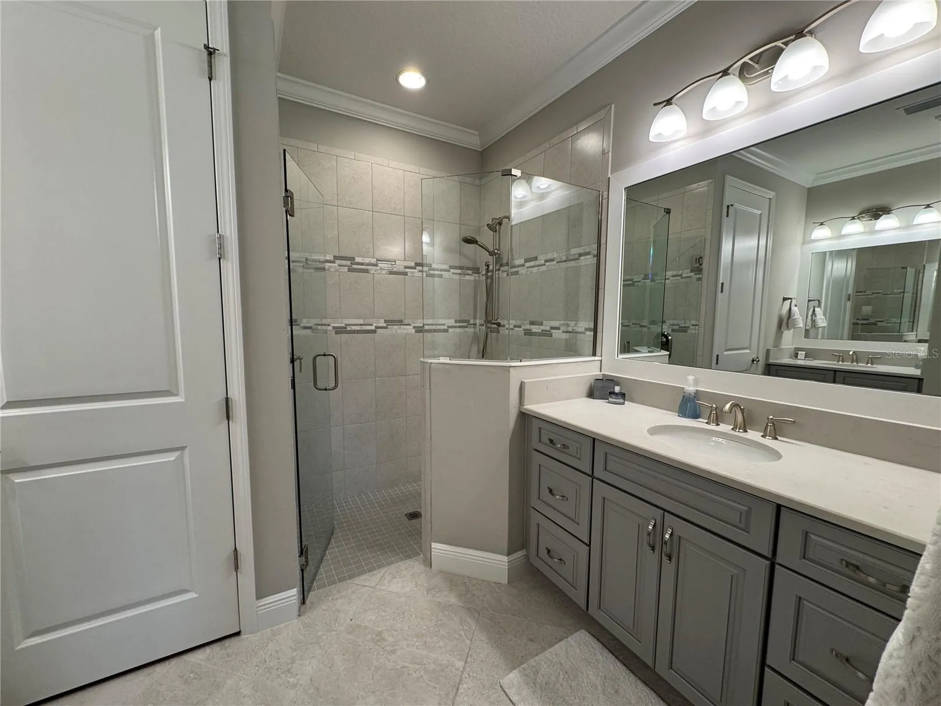 239 Okeeffe Circle Bradenton FL 34212