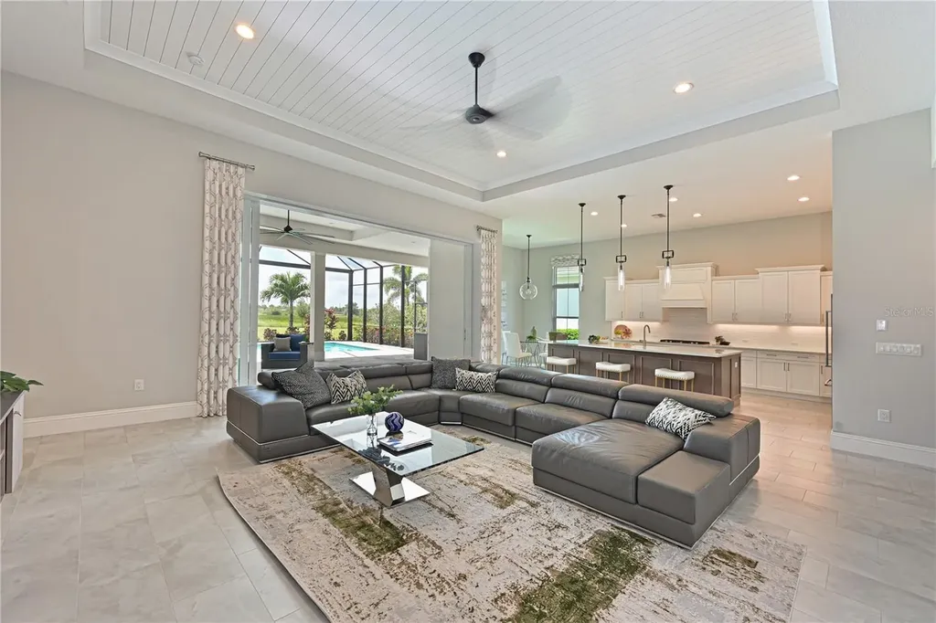 17110 Verona Place Lakewood Ranch FL 34202