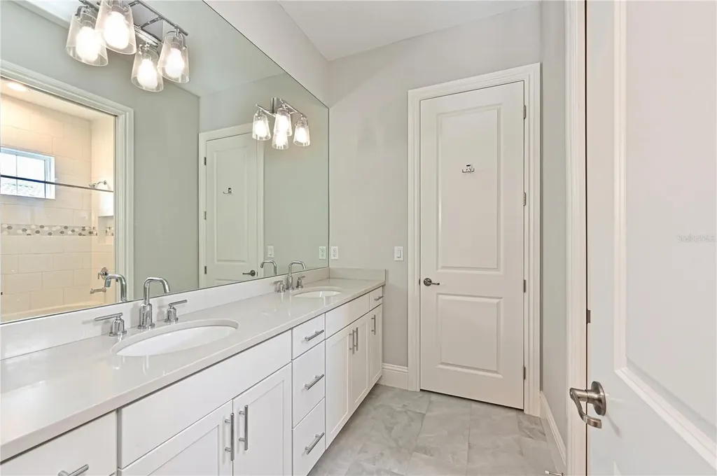 17110 Verona Place Lakewood Ranch FL 34202