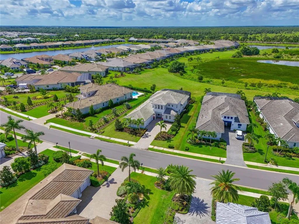 17110 Verona Place Lakewood Ranch FL 34202