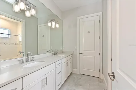 17110 Verona Place Lakewood Ranch FL 34202