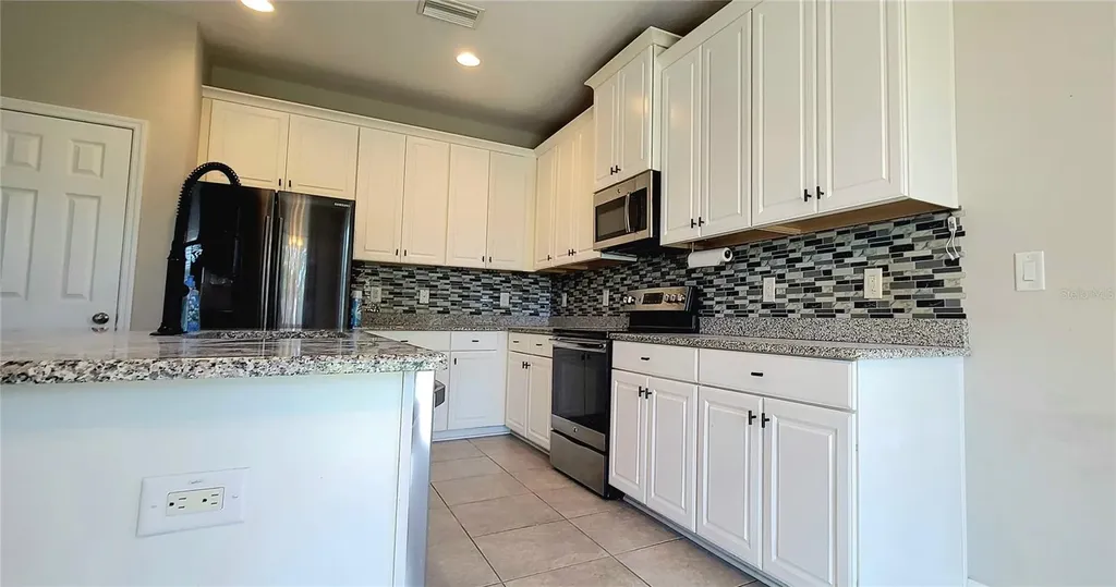 18558 Cortes Creek Boulevard Spring Hill FL 34610