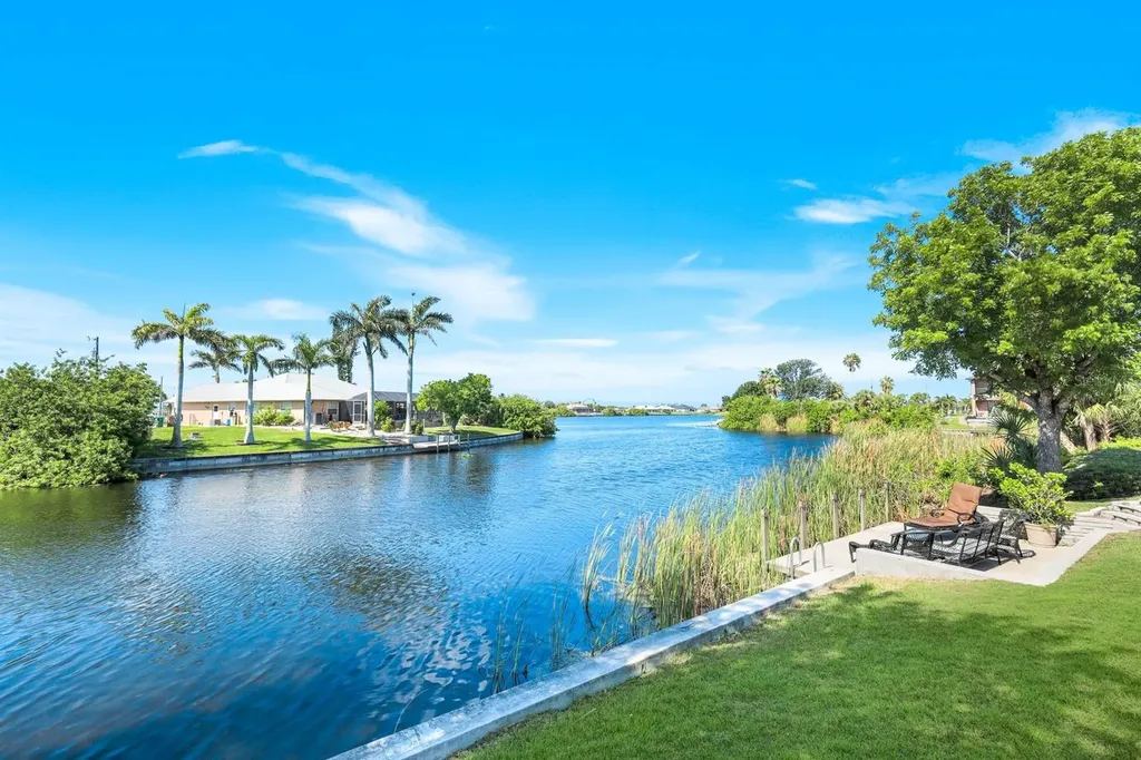 1206 NW 18th Terrace Cape Coral FL 33993