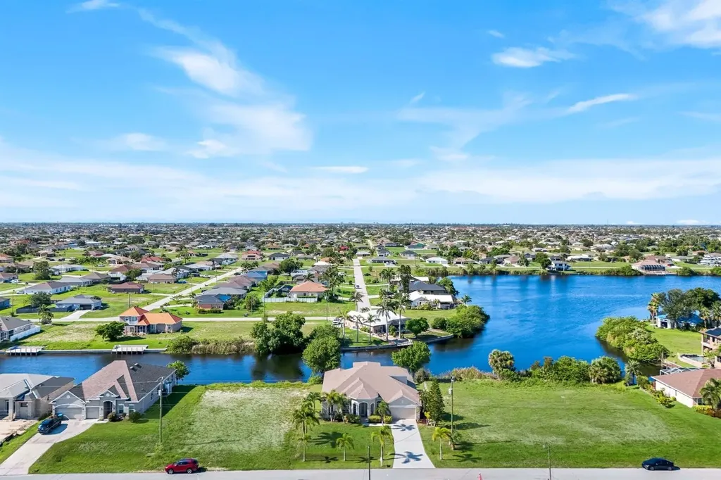 1206 NW 18th Terrace Cape Coral FL 33993