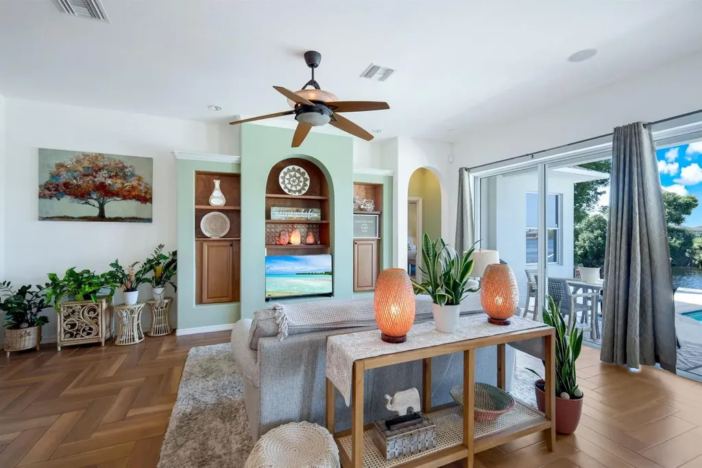 1206 NW 18th Terrace Cape Coral FL 33993