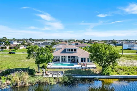 1206 NW 18th Terrace Cape Coral FL 33993