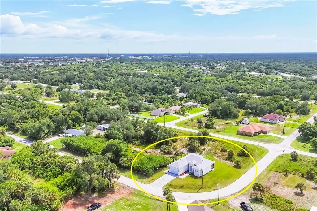 123 Ferdon Circle Port Charlotte FL 33954