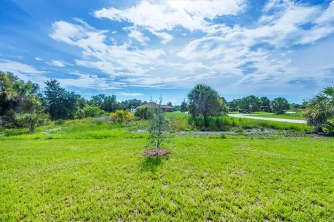 123 Ferdon Circle Port Charlotte FL 33954