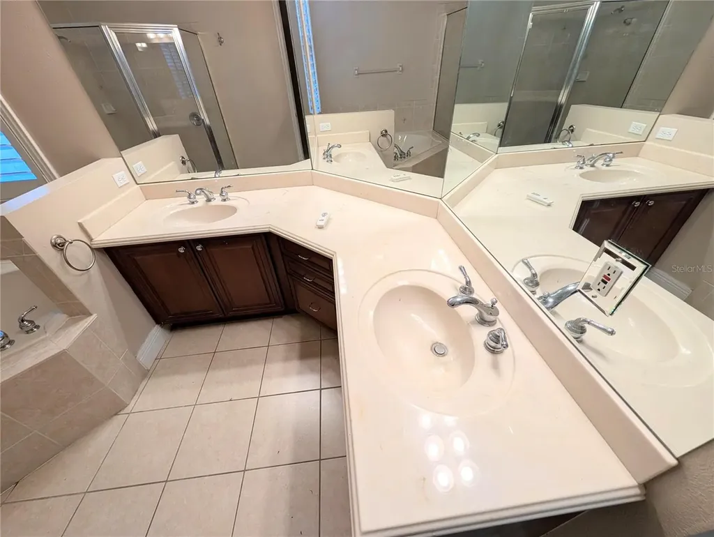 3504 Shorewood Drive Kissimmee FL 34746