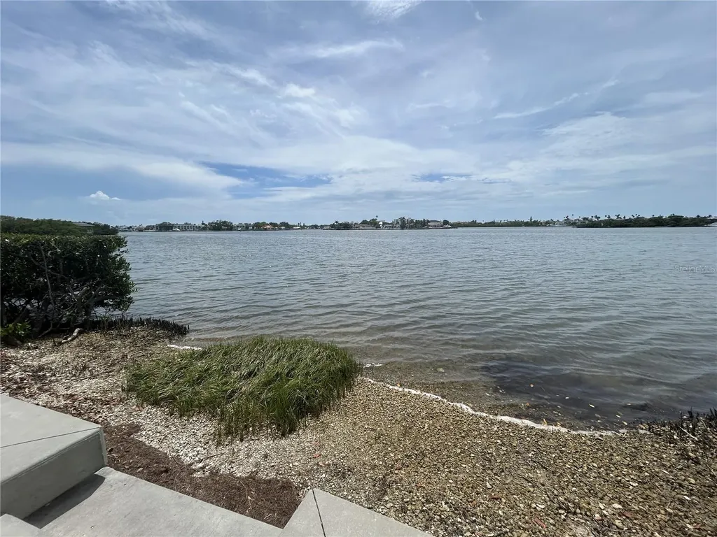 12760 Indian Rocks Road Largo FL 33774