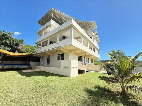 Villa Borinquen Barrio Santa Maria Vieques PR 00765