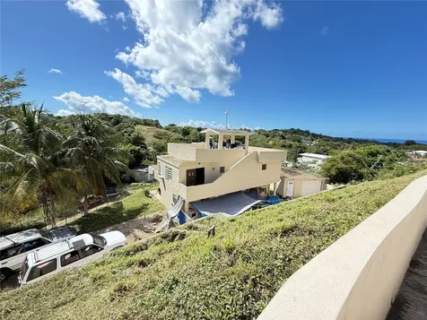 Villa Borinquen Barrio Santa Maria Vieques PR 00765