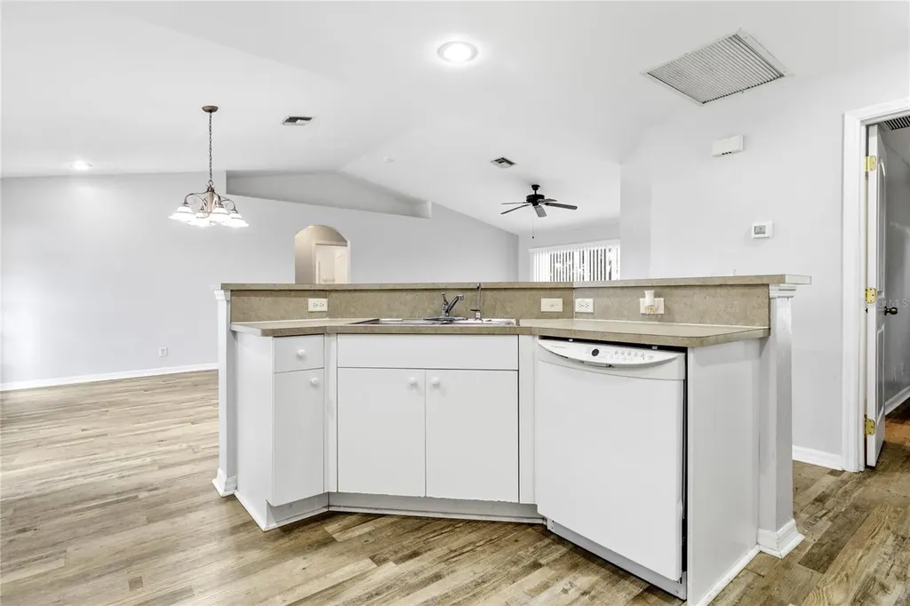 2226 NE 34th Terrace Cape Coral FL 33909