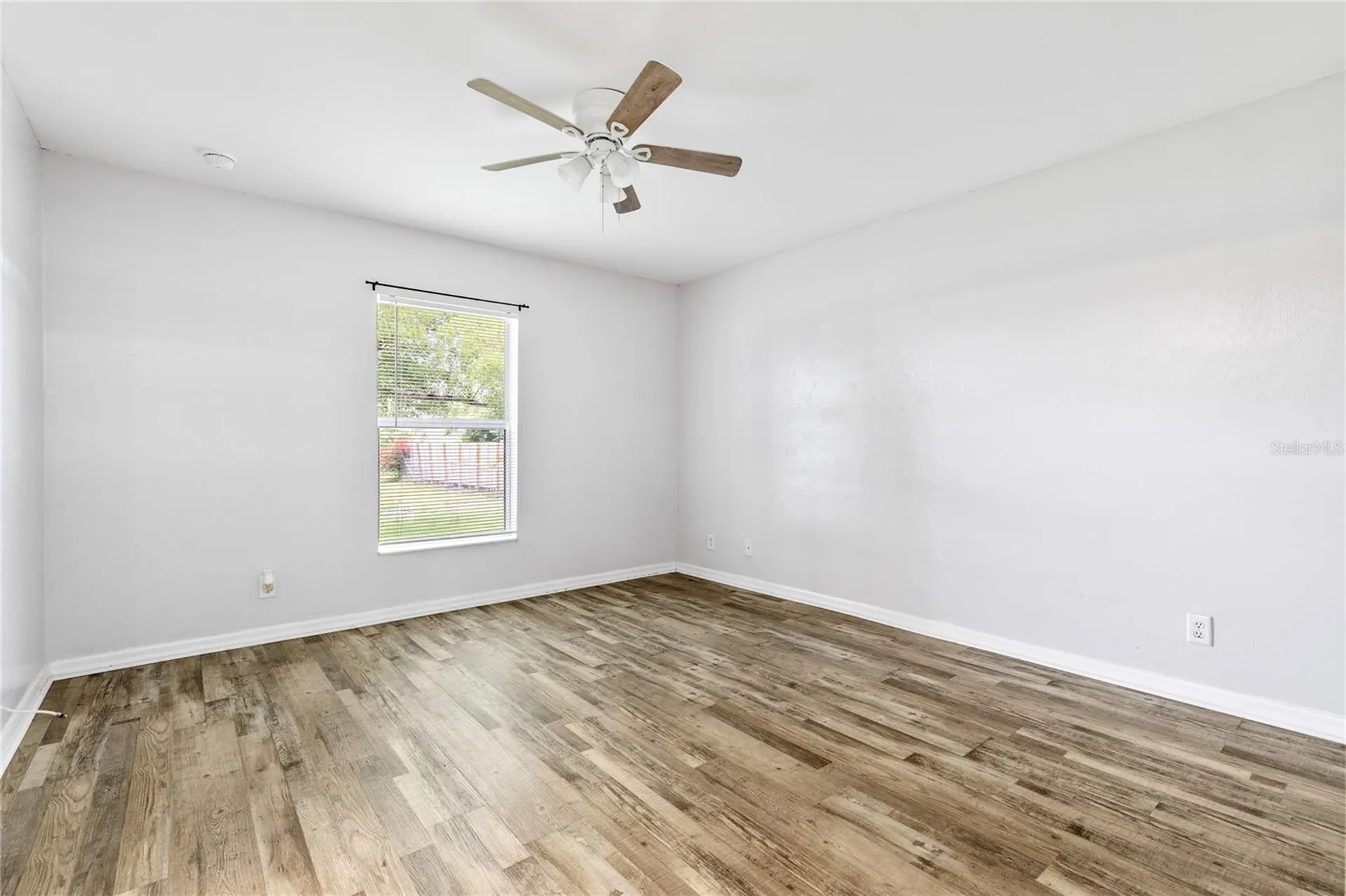 2226 NE 34th Terrace Cape Coral FL 33909