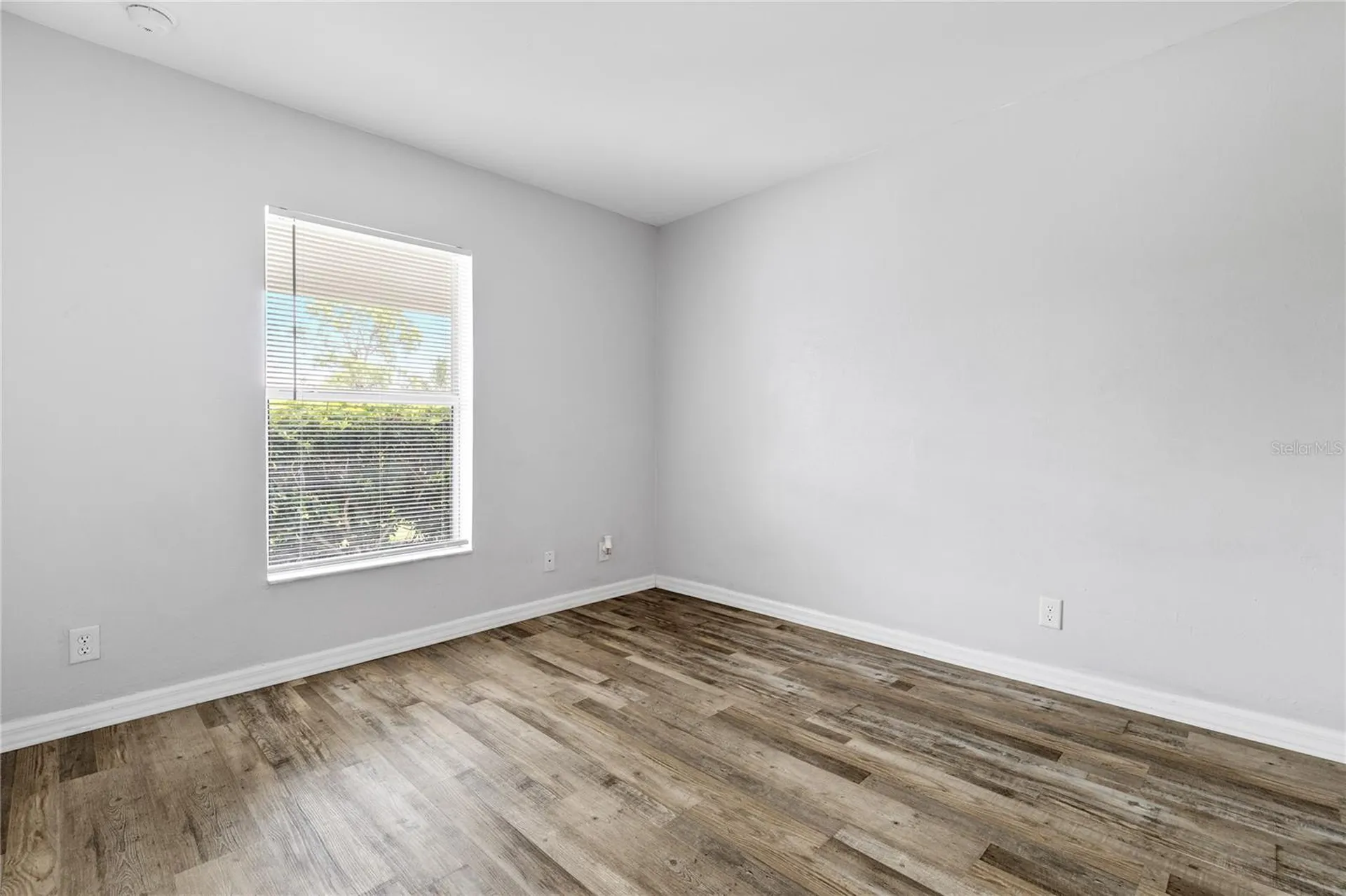 2226 NE 34th Terrace Cape Coral FL 33909