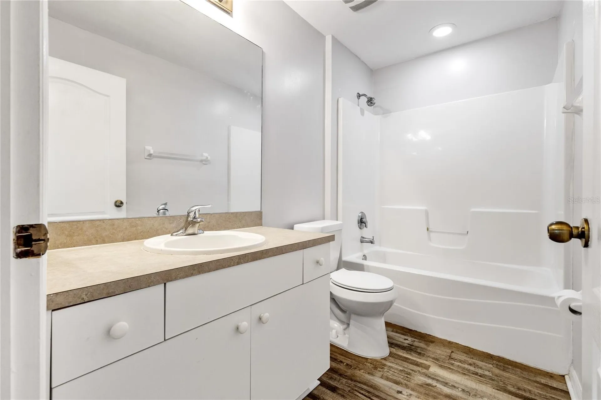 2226 NE 34th Terrace Cape Coral FL 33909