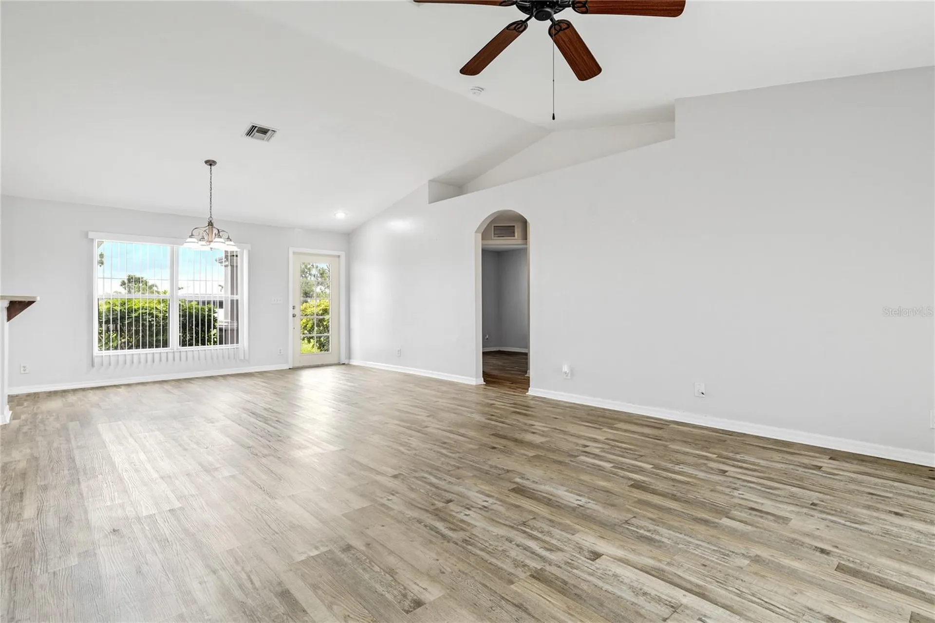 2226 NE 34th Terrace Cape Coral FL 33909