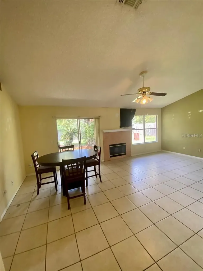 5230 Clarion Oaks Drive Orlando FL 32808