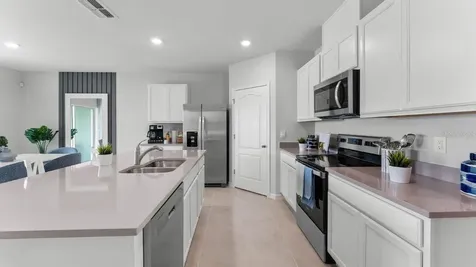 4411 Blackwell Avenue Lake Wales FL 33859