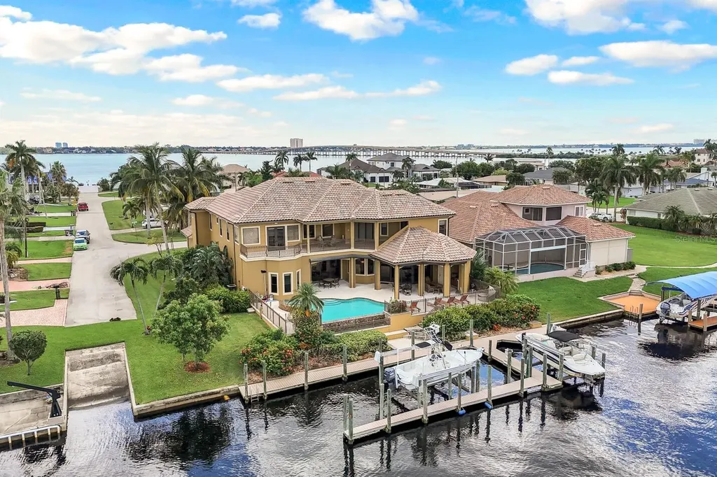 4402 SE 20th Avenue Cape Coral FL 33904