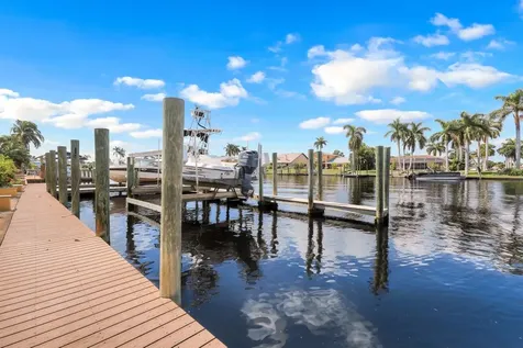 4402 SE 20th Avenue Cape Coral FL 33904