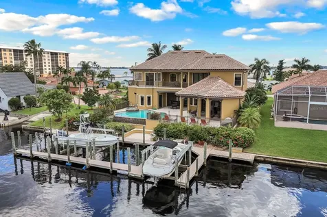 4402 SE 20th Avenue Cape Coral FL 33904