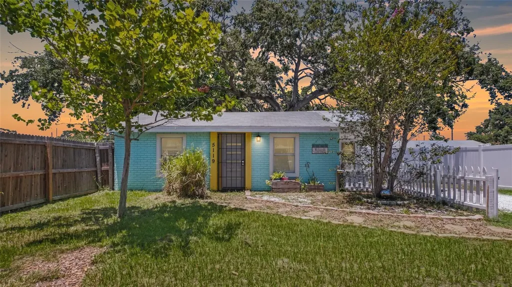 5119 23rd Avenue S Gulfport FL 33707