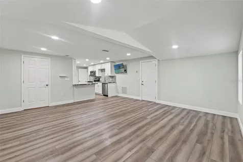 5724 Casson Avenue New Port Richey FL 34652