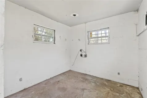 5724 Casson Avenue New Port Richey FL 34652