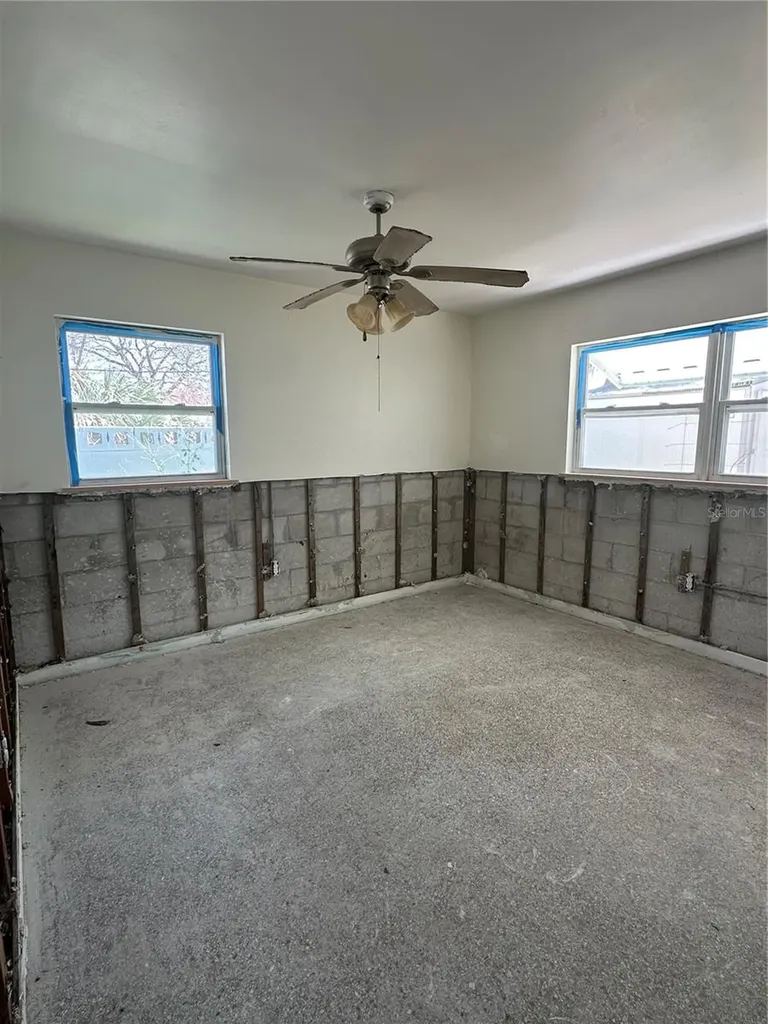 13434 1st Street E Madeira Beach FL 33708