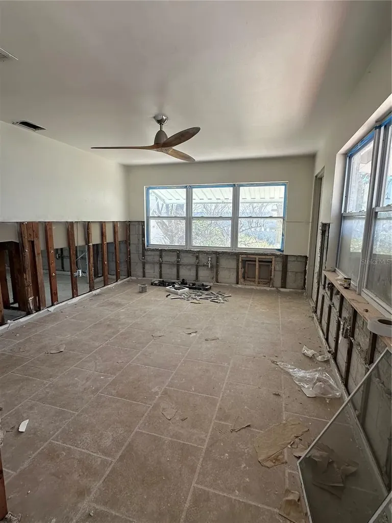 13434 1st Street E Madeira Beach FL 33708