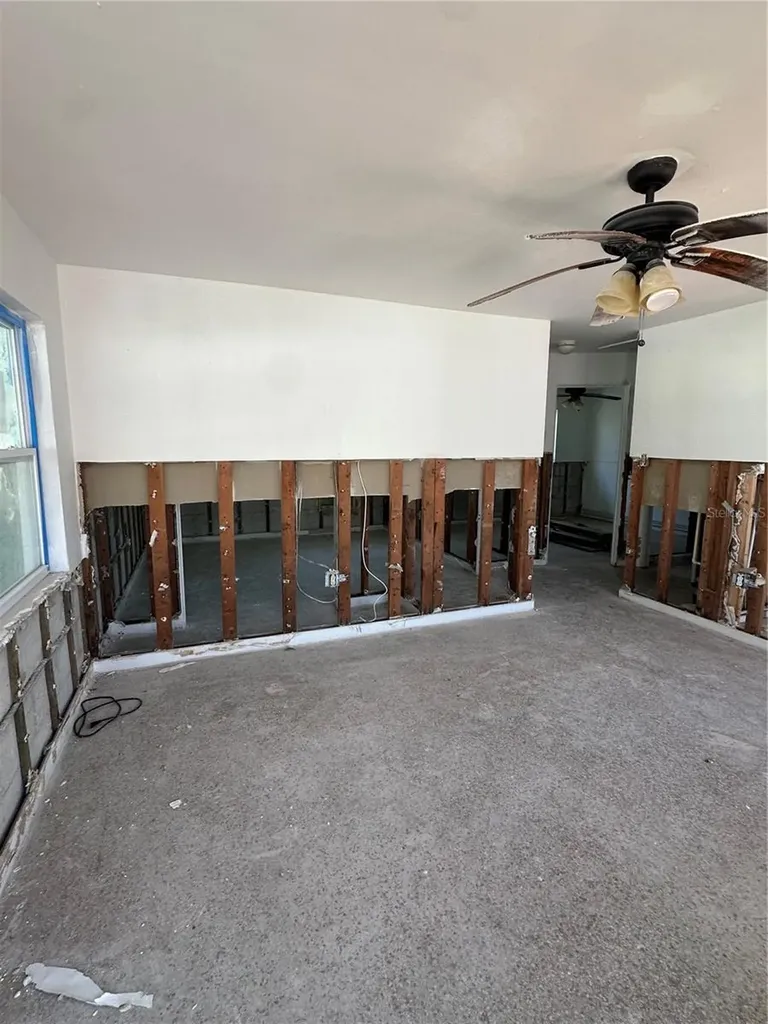 13434 1st Street E Madeira Beach FL 33708