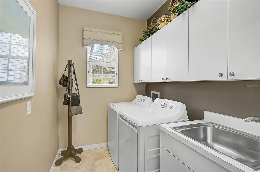 2016 White Feather Lane Nokomis FL 34275