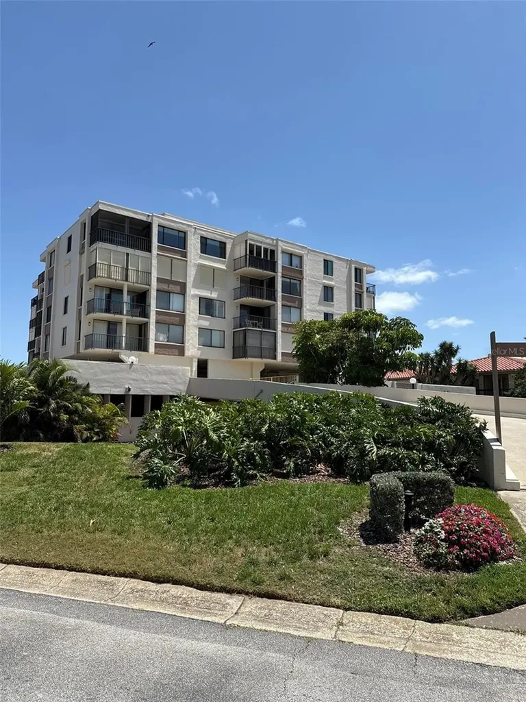 6218 Palma Del Mar St Petersburg FL 33715