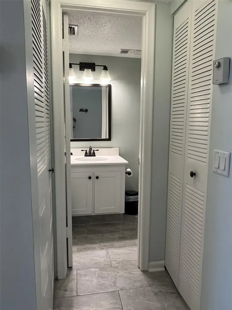6218 Palma Del Mar St Petersburg FL 33715