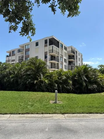 6218 Palma Del Mar St Petersburg FL 33715