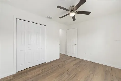 13031 NE 7th Loop Silver Springs FL 34488